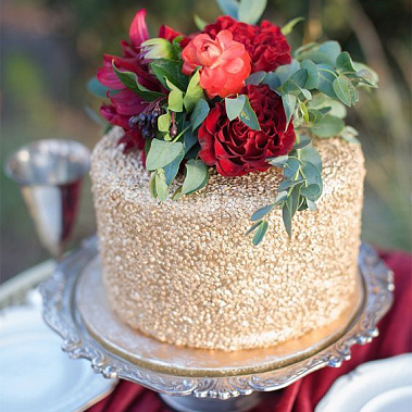 Торт с красными Пионами купить - серпухов.сладкоежкин.рф